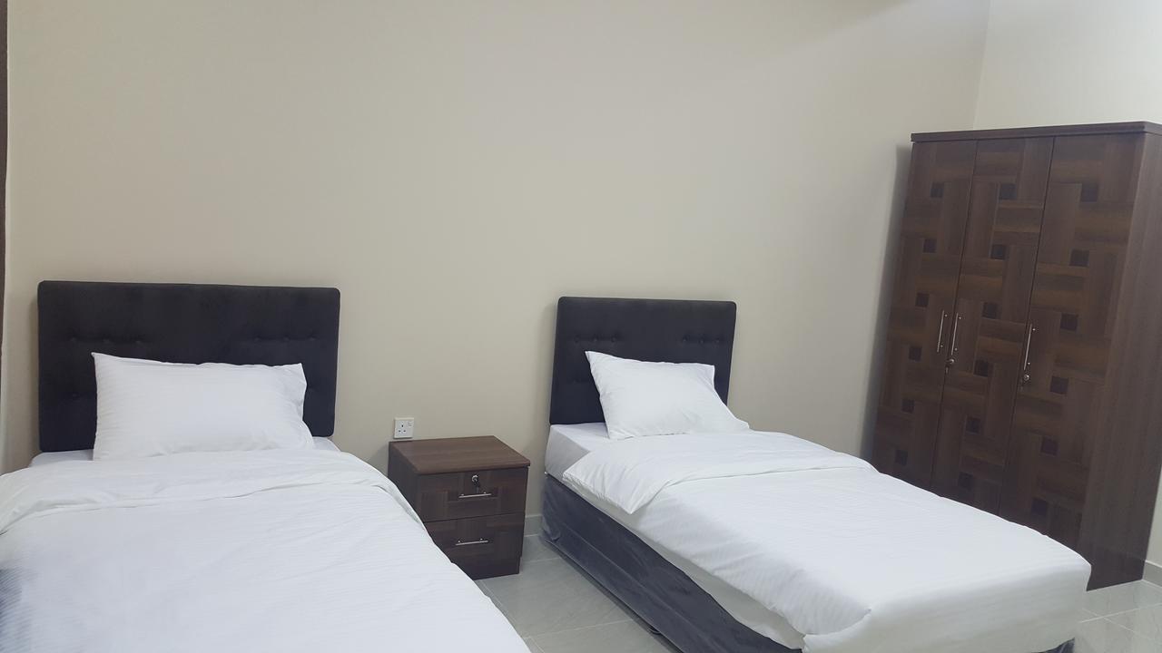 Today House Suites Salalah Eksteriør billede